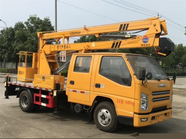 江鈴順達(dá)13米高空作業(yè)車