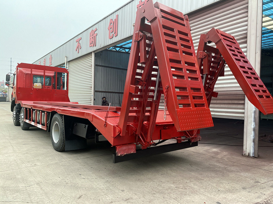 江淮K5X小三軸平板運輸車